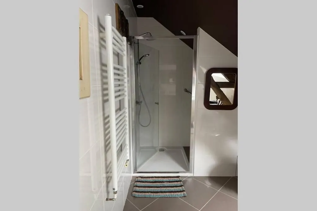 別荘 La Grange. Piscine Chauffee, Tennis, Parc. 15 Personnes Dégagnac